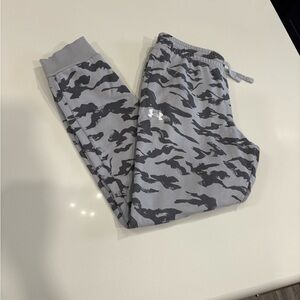 Under Armour Kids' Black and Gray Camo Joggers